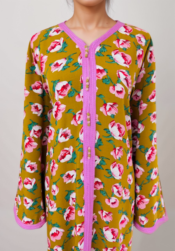 S152 - Image 2